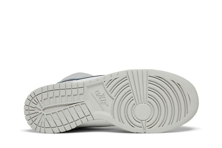 Кроссовки Nike Wmns Dunk High 'FLS'