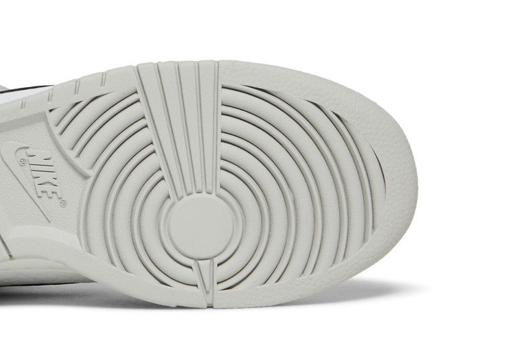 Кроссовки Nike Wmns Dunk High 'FLS'