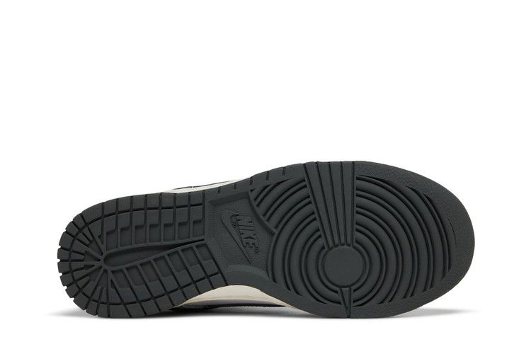 Кроссовки Nike Wmns Dunk Low 'Light Smoke Grey'