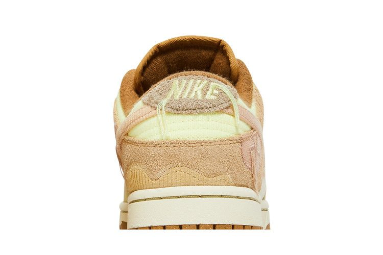 Кроссовки Nike Wmns Dunk Low 'On The Bright Side'