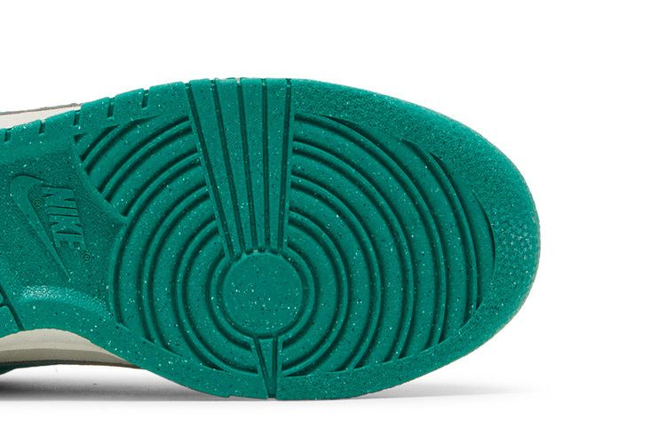 Кроссовки Nike Wmns Dunk Low SE '85'