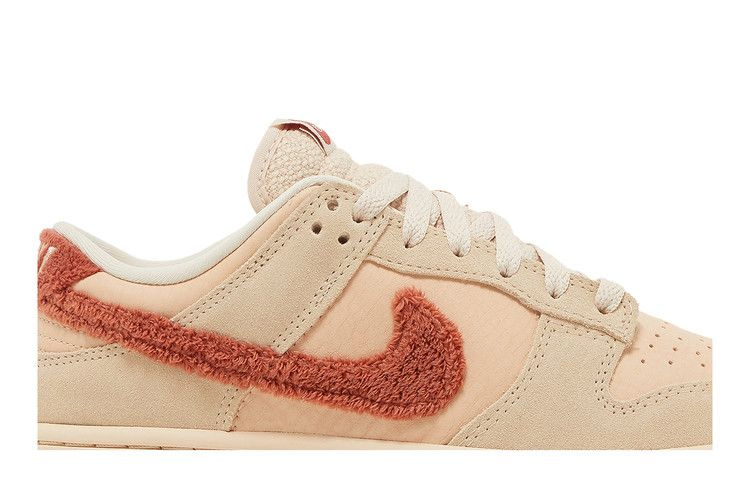 Кроссовки Nike Wmns Dunk Low 'Terry Swoosh'