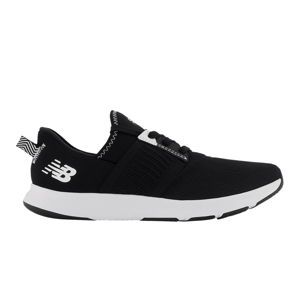 wmns-dynasoft-nergize-v3-black-white-wxnrglk3