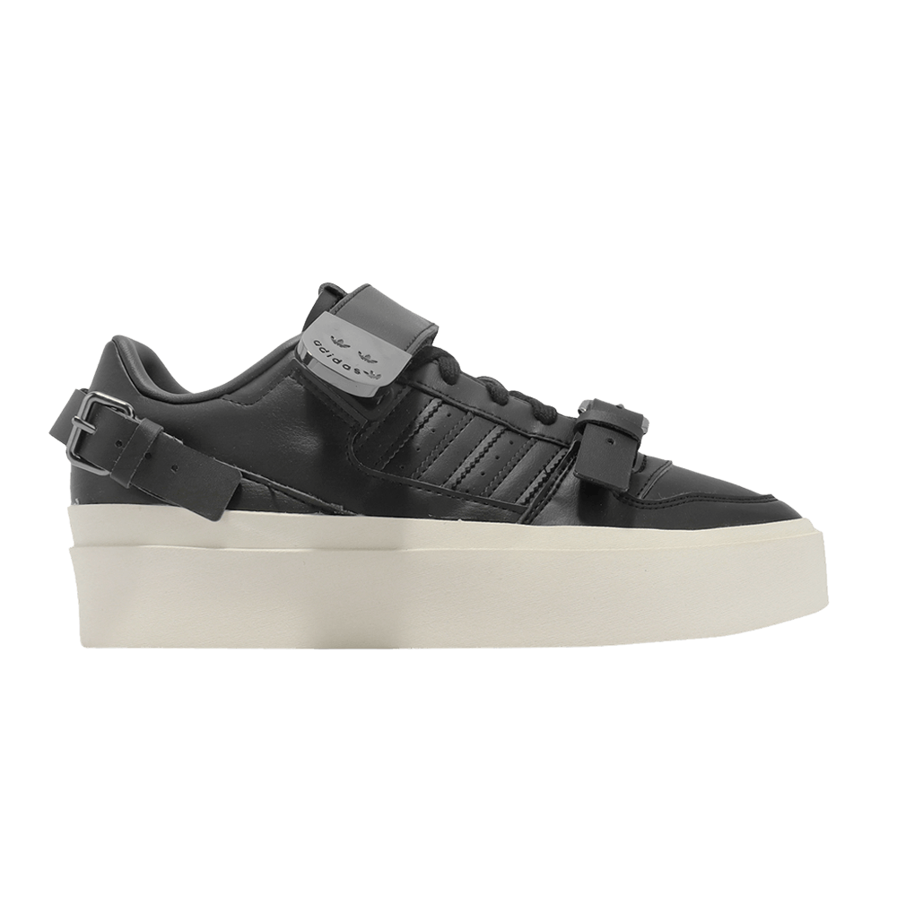 wmns-forum-bonega-black-off-white-gx4423