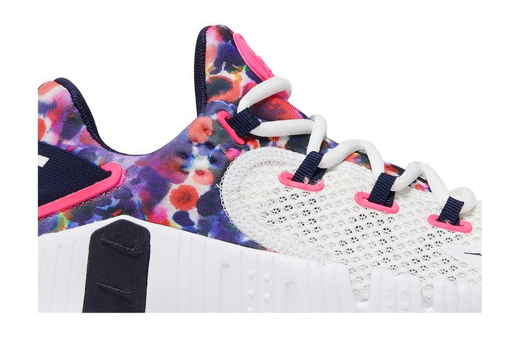 Кроссовки Nike Wmns Free Metcon 4 'Paint Smudge'