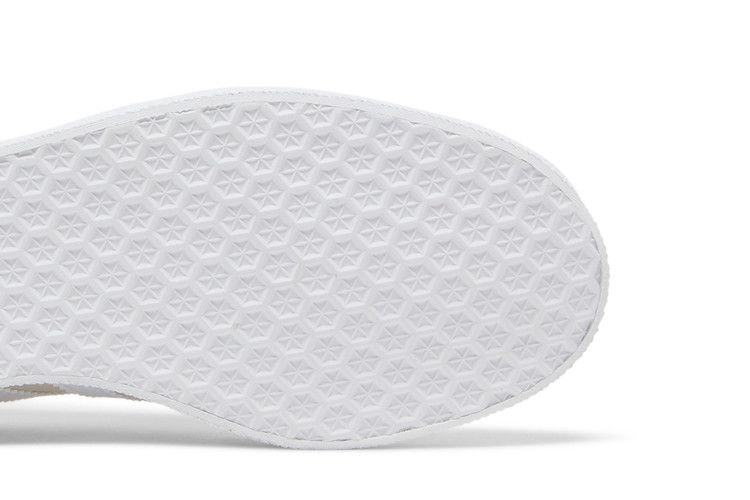 Кроссовки adidas Wmns Gazelle 'Off White'