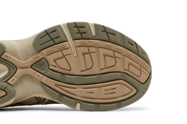 Кроссовки ASICS Wmns Gel 1130 'Wood Crepe Mink'