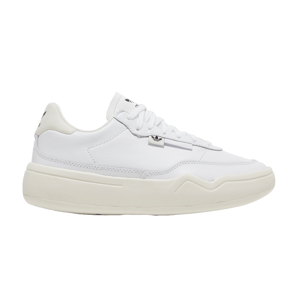 wmns-her-court-triple-white-gy3579