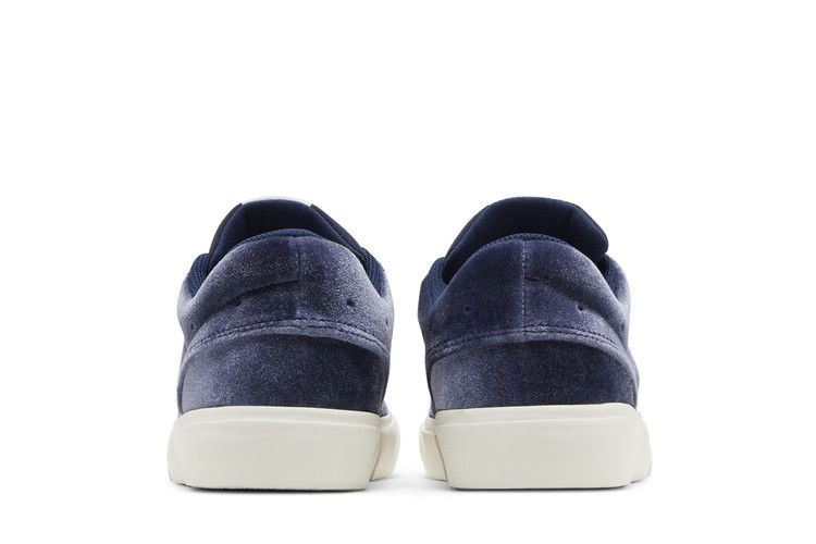 Кроссовки Air Jordan Wmns Jordan Series.05 SE 'Navy Velvet'