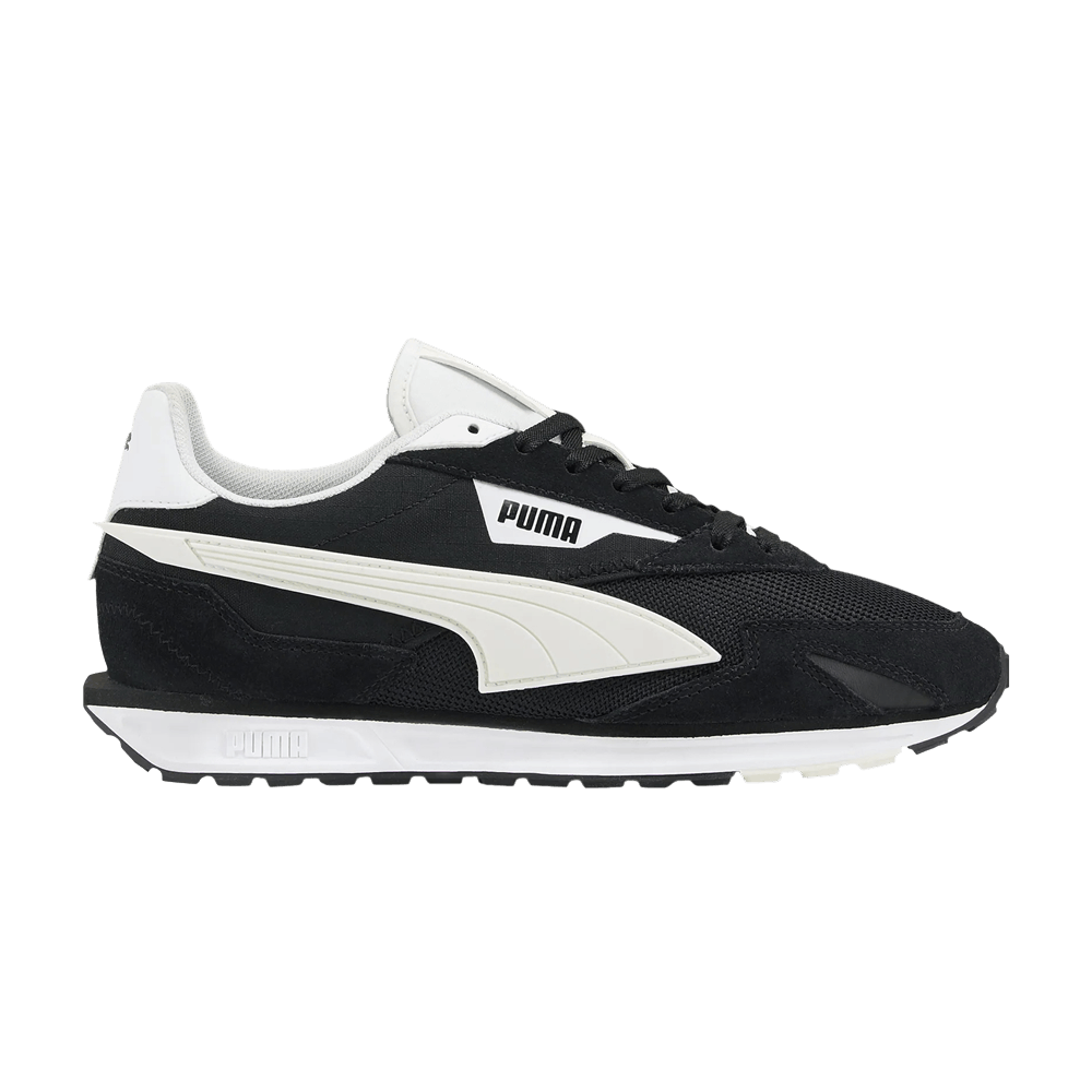 wmns-low-rider-tech-retro-white-black-384063-03