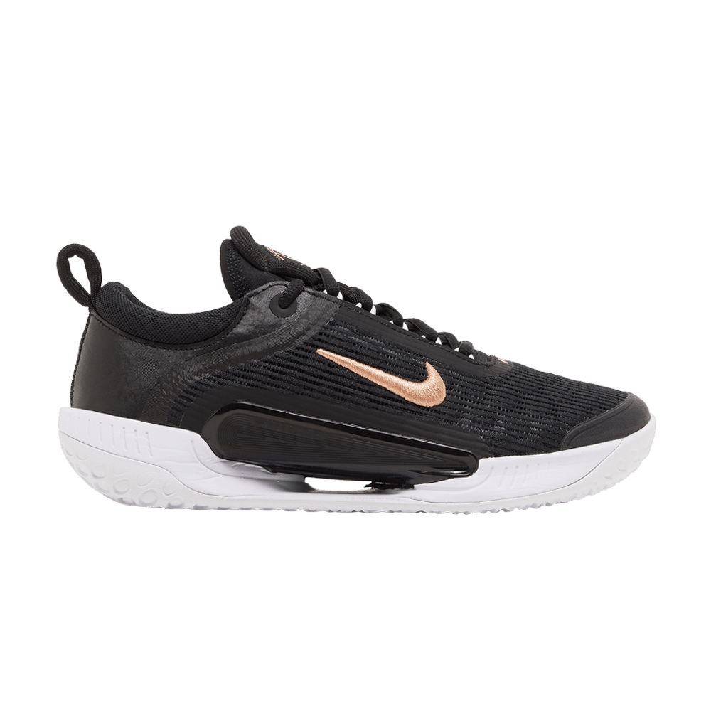 wmns-nikecourt-zoom-nxt-black-metallic-red-bronze-dv3282-001