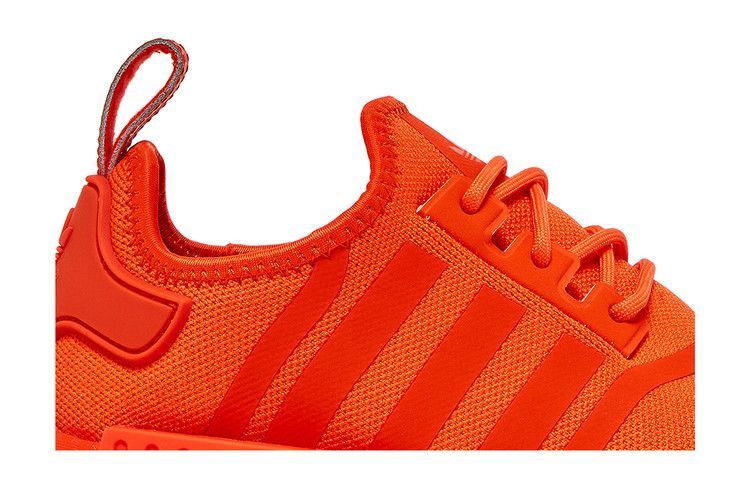 Кроссовки adidas Wmns NMD_R1 'Impact Orange'