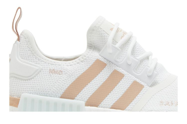 Кроссовки adidas Wmns NMD_R1 'White Ash Pearl'