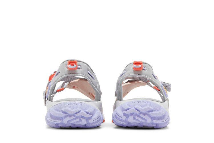 Кроссовки Nike Wmns Oneonta Sandal 'Flat Silver Arctic Orange'