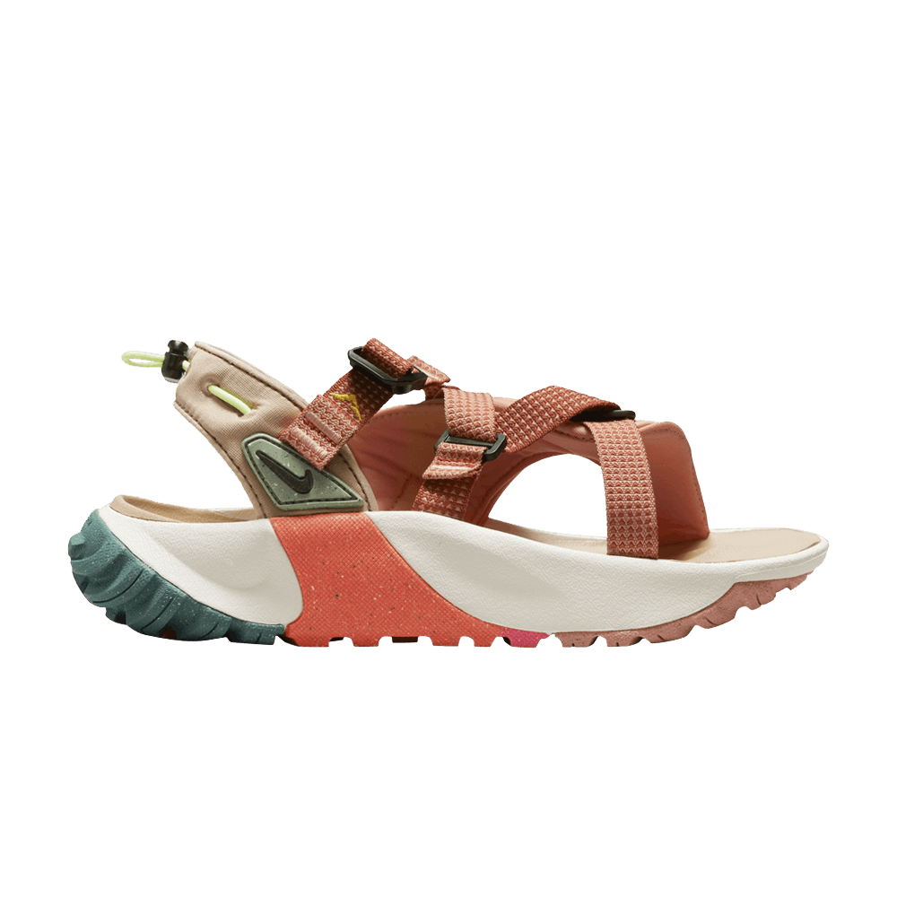 wmns-oneonta-sandal-light-madder-root-dj6601-800