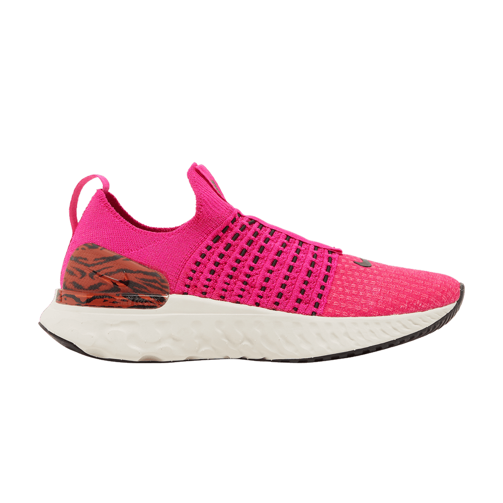 wmns-react-phantom-run-flyknit-2-pink-prime-zebra-dq7649-600