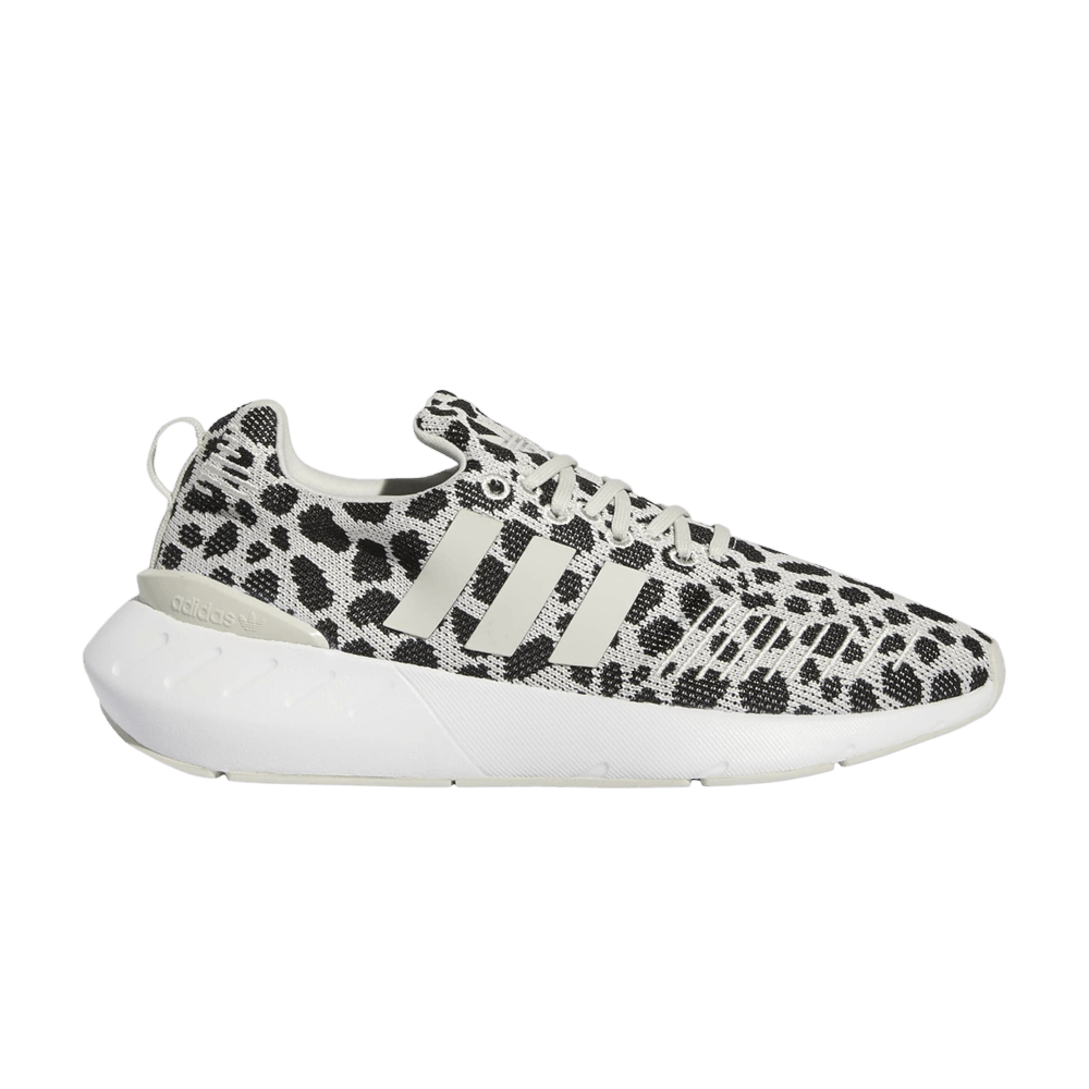 wmns-swift-run-22-dalmatian-gz4976