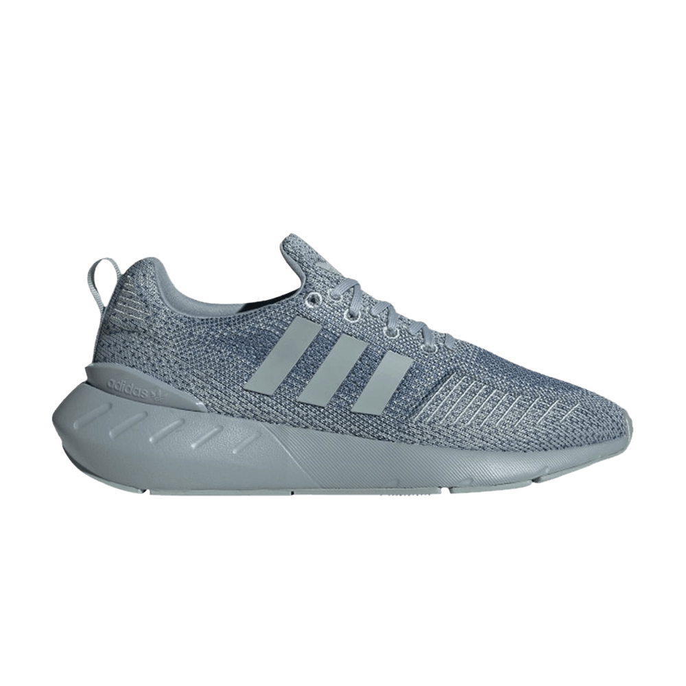 wmns-swift-run-22-magic-grey-altered-blue-gv7970