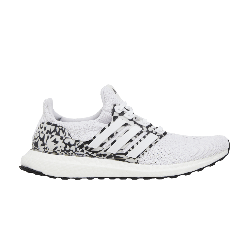 wmns-ultraboost-5-0-dna-multi-pattern-white-gx9331