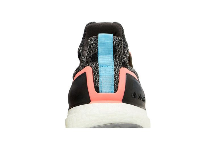 Кроссовки adidas Wmns UltraBoost 5.0 DNA 'Polka Dot - Grey'