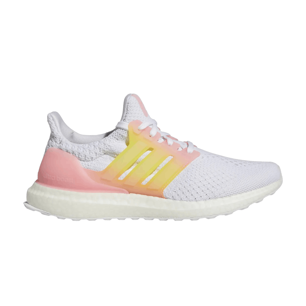 wmns-ultraboost-5-0-dna-white-beam-pink-gv8731