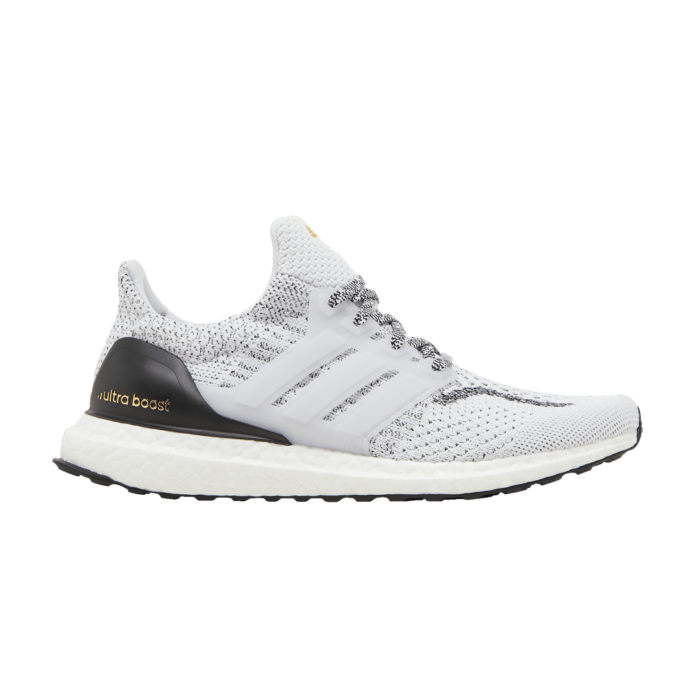 wmns-ultraboost-5-dna-white-black-gy6959