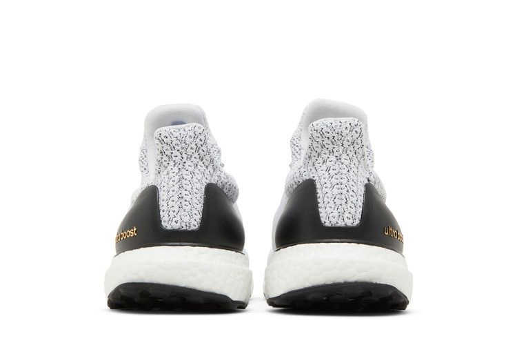 Кроссовки adidas Wmns UltraBoost 5 DNA 'White Black'