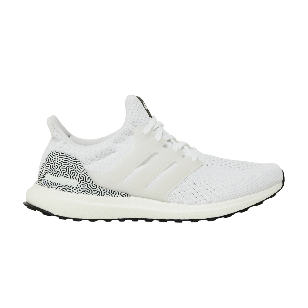 wmns-ultraboost-dna-white-black-gv8718