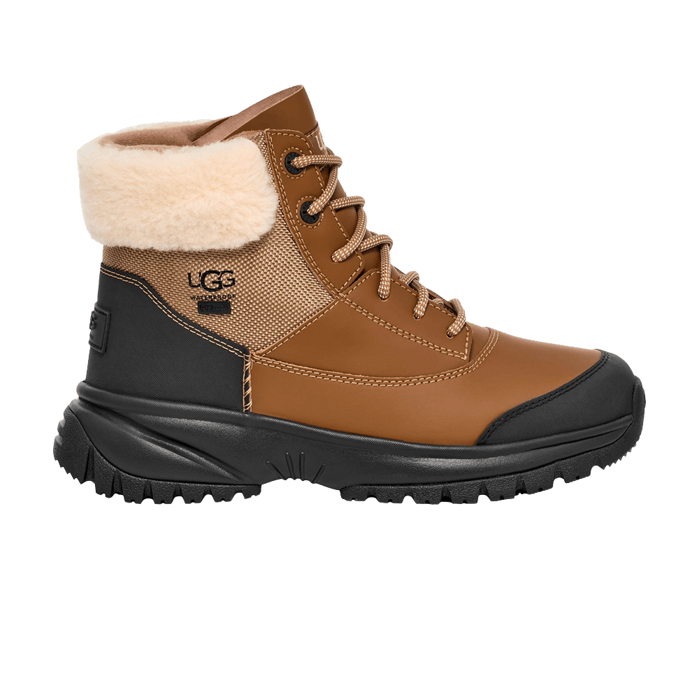 wmns-yose-fluff-v2-boot-chestnut-1130901-che