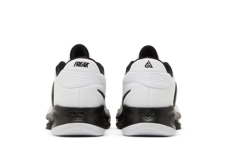Кроссовки Nike Zoom Freak 4 TB 'White Black'