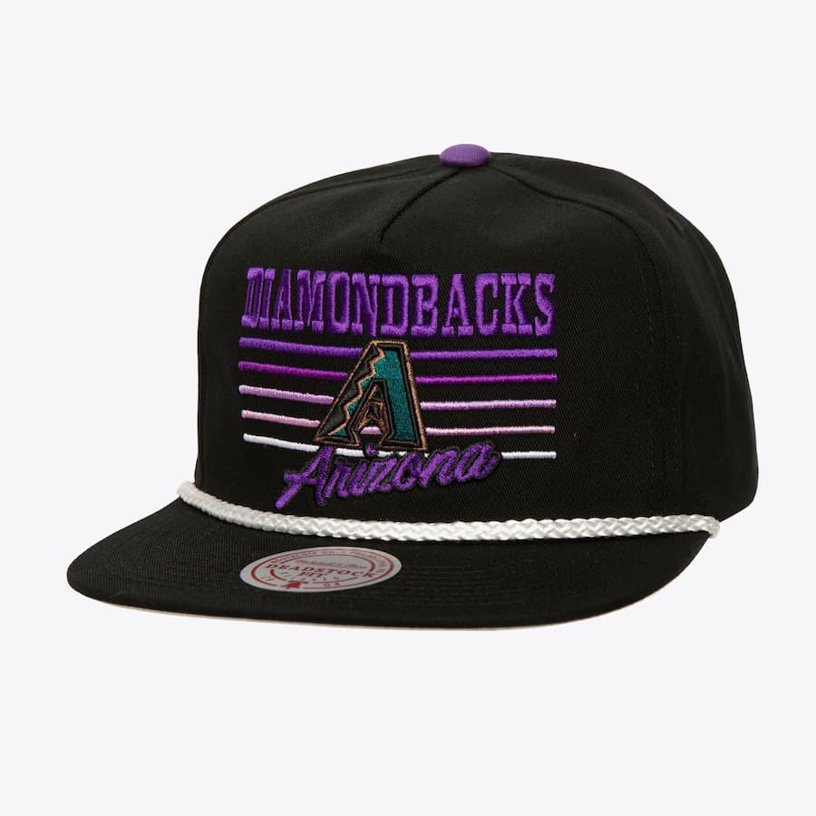 bejsbolka-mitchell-ness-black-arizona-diamondbacks-cooperstown-collection-radiant-lines-deadstock-snapback-hat