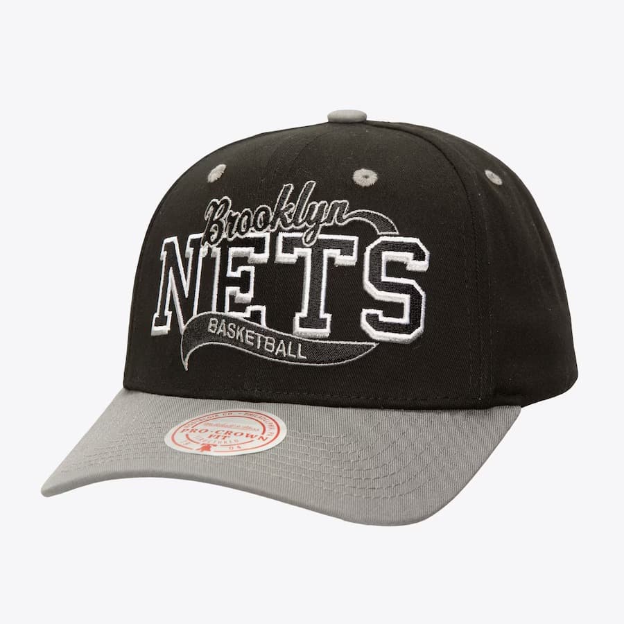 bejsbolka-mitchell-ness-black-brooklyn-nets-block-sweep-pro-adjustable-hat