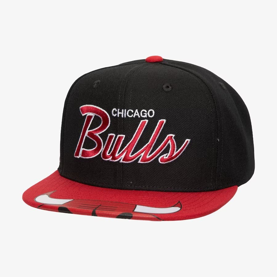 bejsbolka-mitchell-ness-black-chicago-bulls-big-mouth-snapback-hat