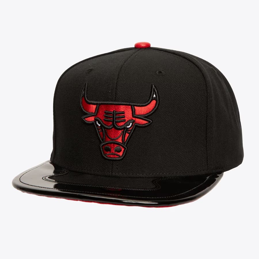 bejsbolka-mitchell-ness-black-chicago-bulls-day-11-snapback-hat