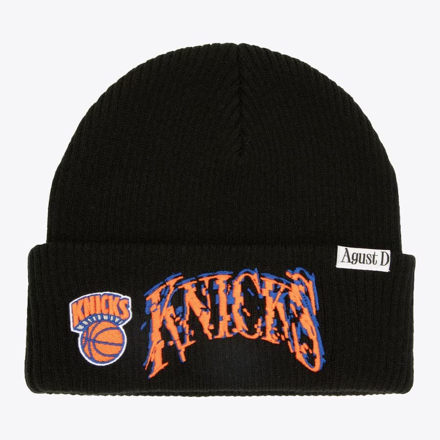 shapka-mitchell-ness-black-new-york-knicks-suga-glitch-cuffed-knit-hat