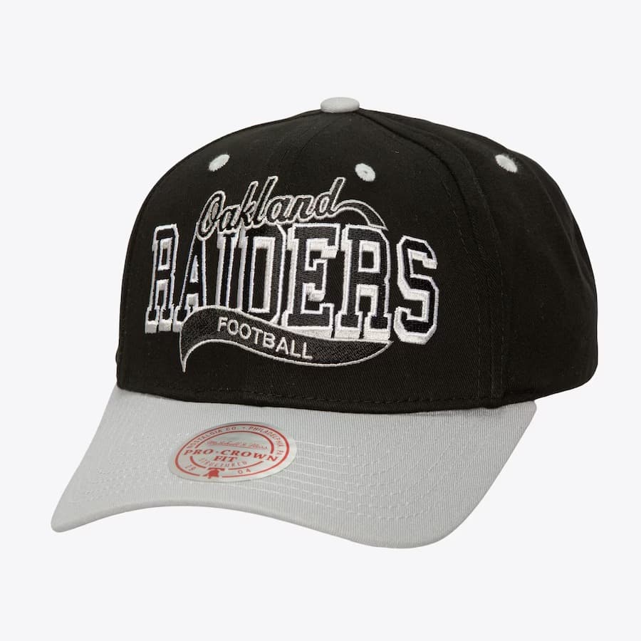 bejsbolka-mitchell-ness-black-oakland-raiders-block-sweep-pro-adjustable-hat