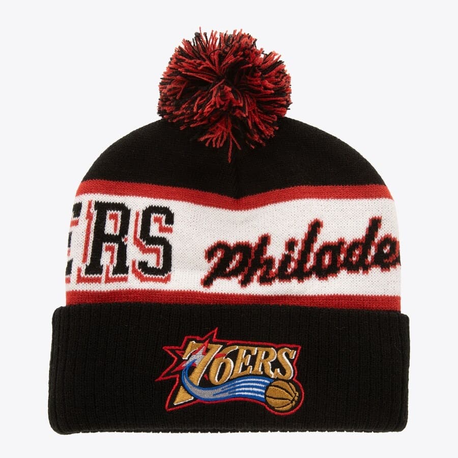 shapka-mitchell-ness-black-philadelphia-76ers-hardwood-classics-block-sweep-cuffed-knit-hat-with-pom