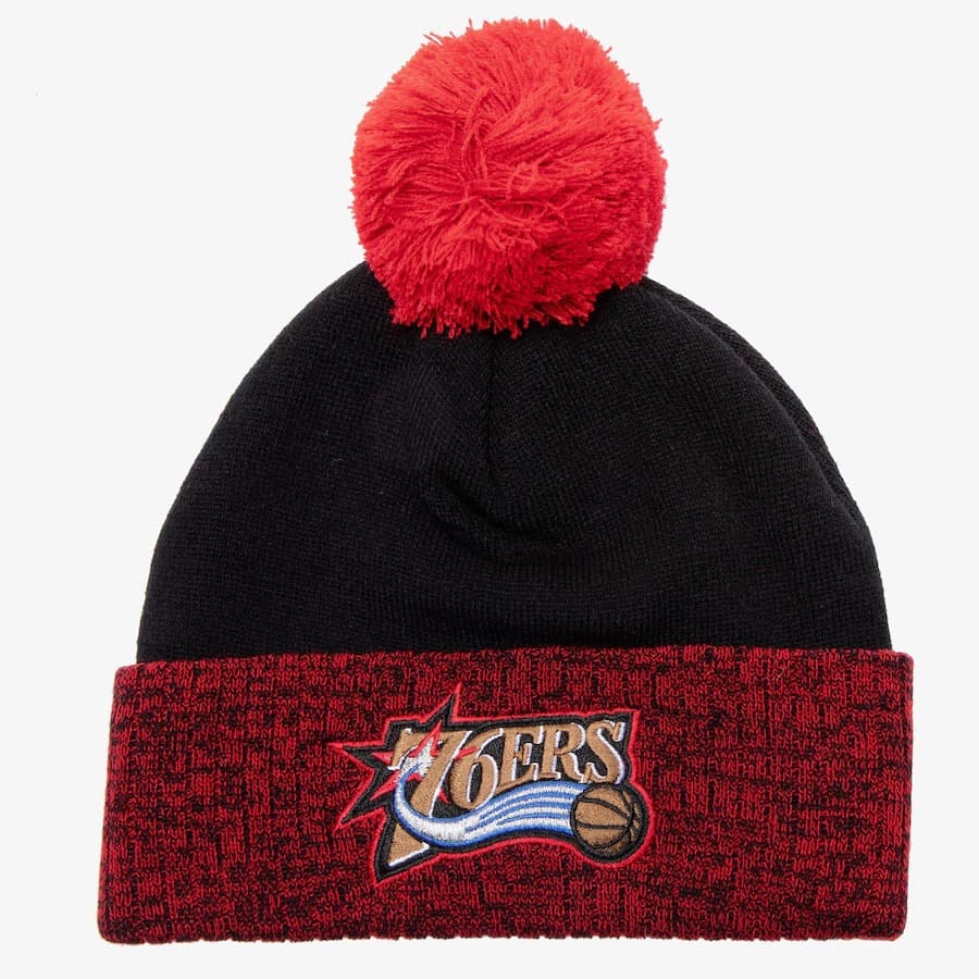 shapka-mitchell-ness-black-red-philadelphia-76ers-hardwood-classics-two-tone-cuffed-knit-hat-with-pom