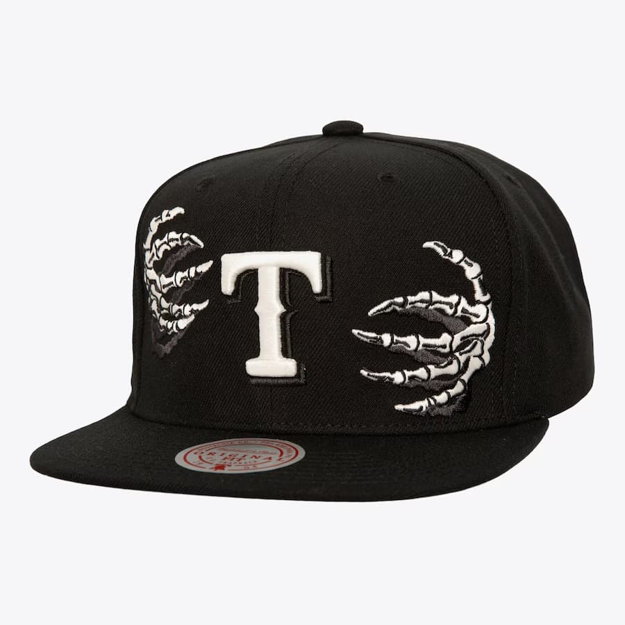 bejsbolka-mitchell-ness-black-texas-rangers-snapback-hat