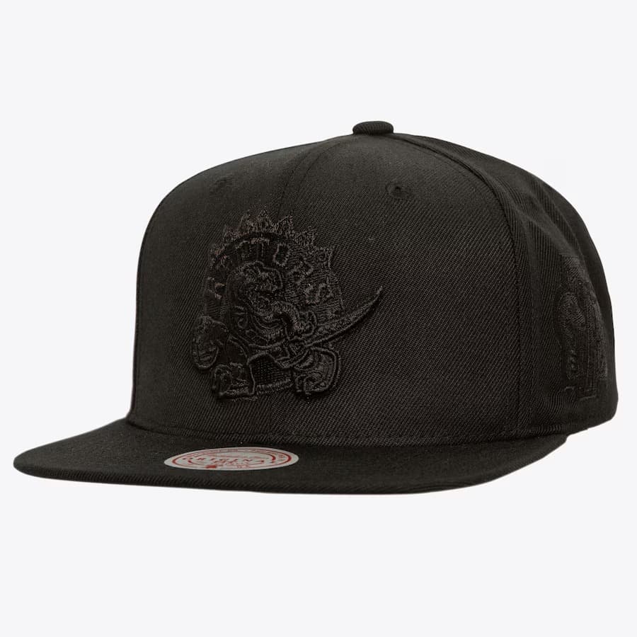 bejsbolka-mitchell-ness-black-toronto-raptors-pearl-snapback-hat