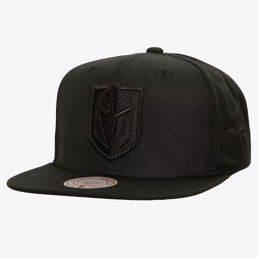 bejsbolka-mitchell-ness-black-vegas-golden-knights-pearl-snapback-hat