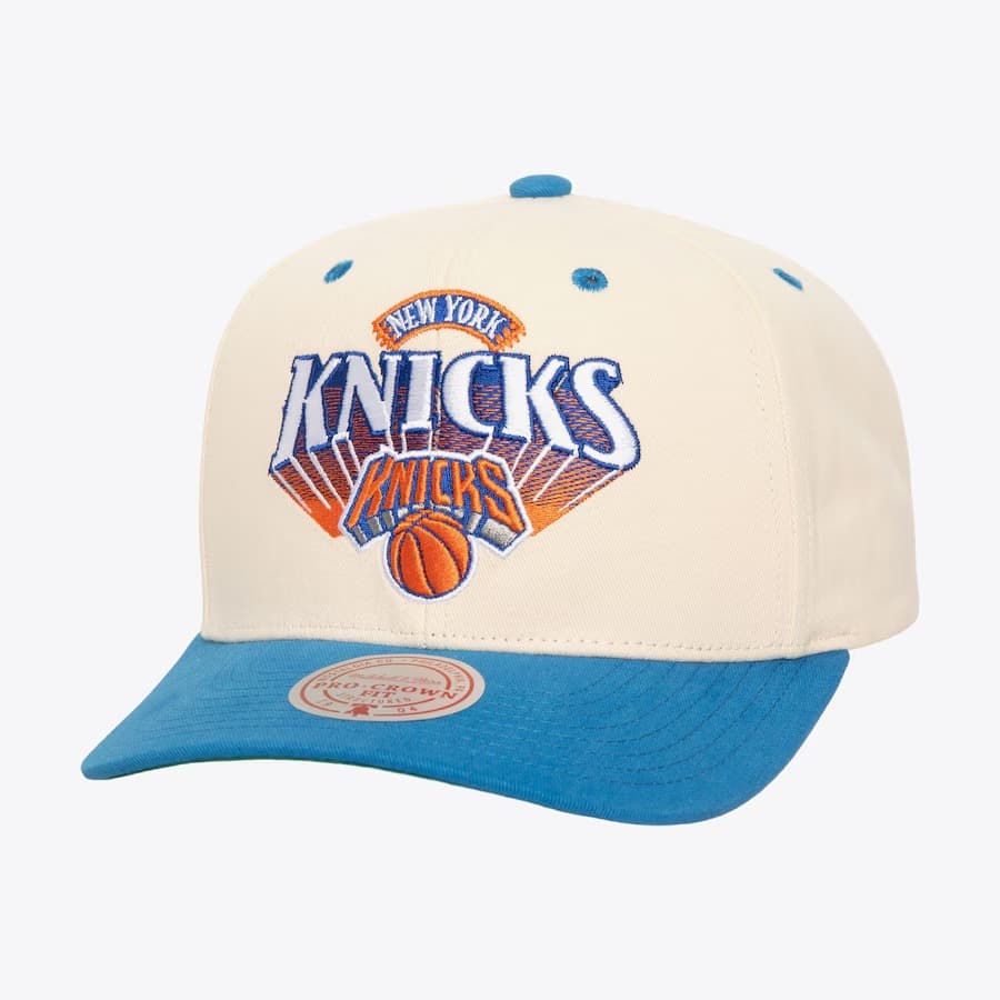 bejsbolka-mitchell-ness-cream-new-york-knicks-horizon-pro-crown-snapback-hat