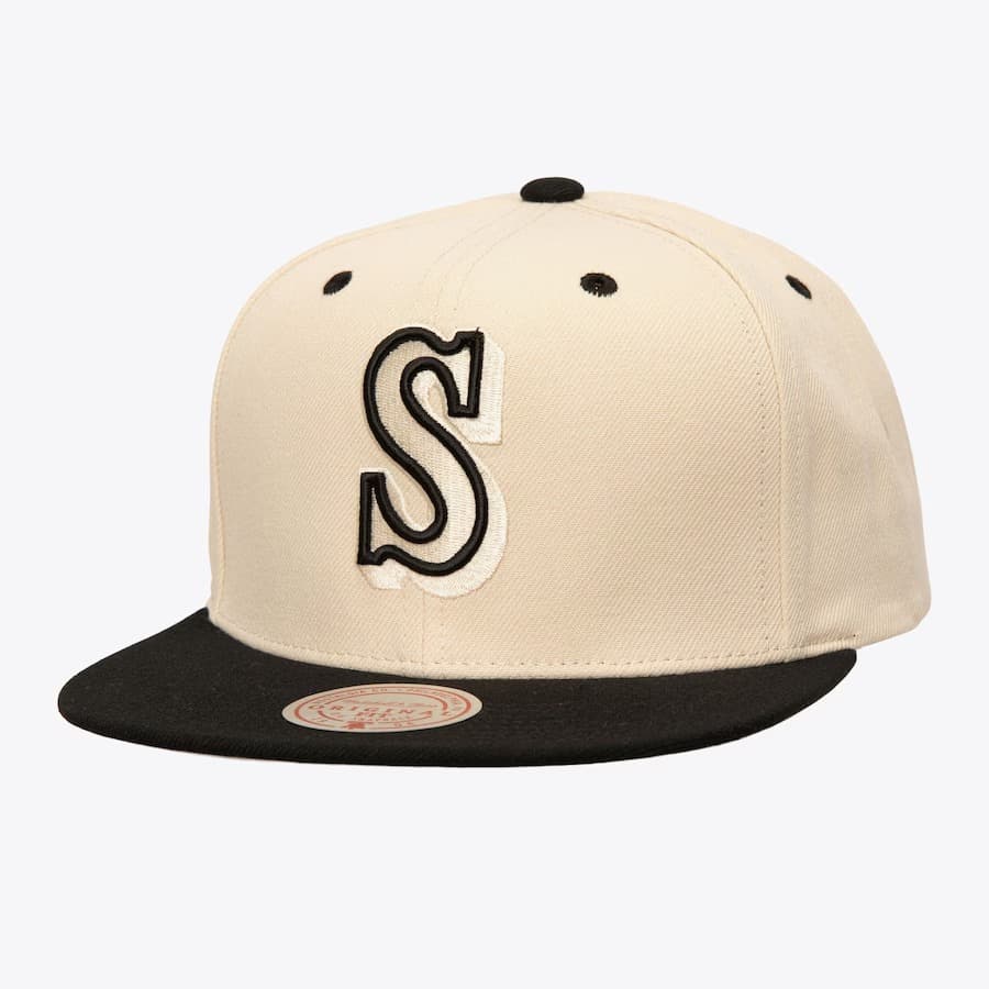 bejsbolka-mitchell-ness-off-white-seattle-mariners-cooperstown-collection-snapback-hat