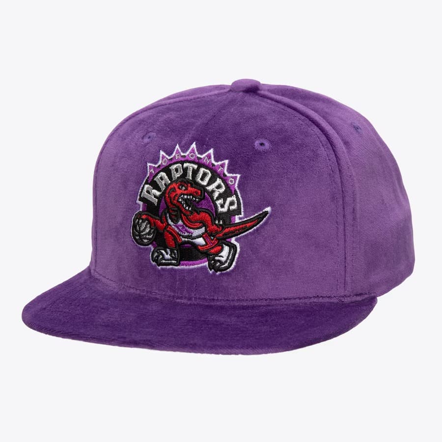 bejsbolka-mitchell-ness-purple-toronto-raptors-hardwood-classics-velour-snapback-hat