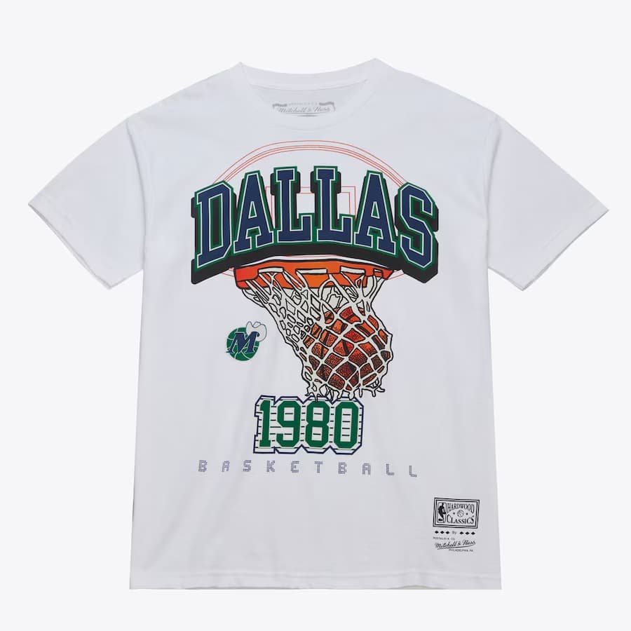 futbolka-mitchell-ness-white-dallas-mavericks-sswagger-graphic-t-shirt