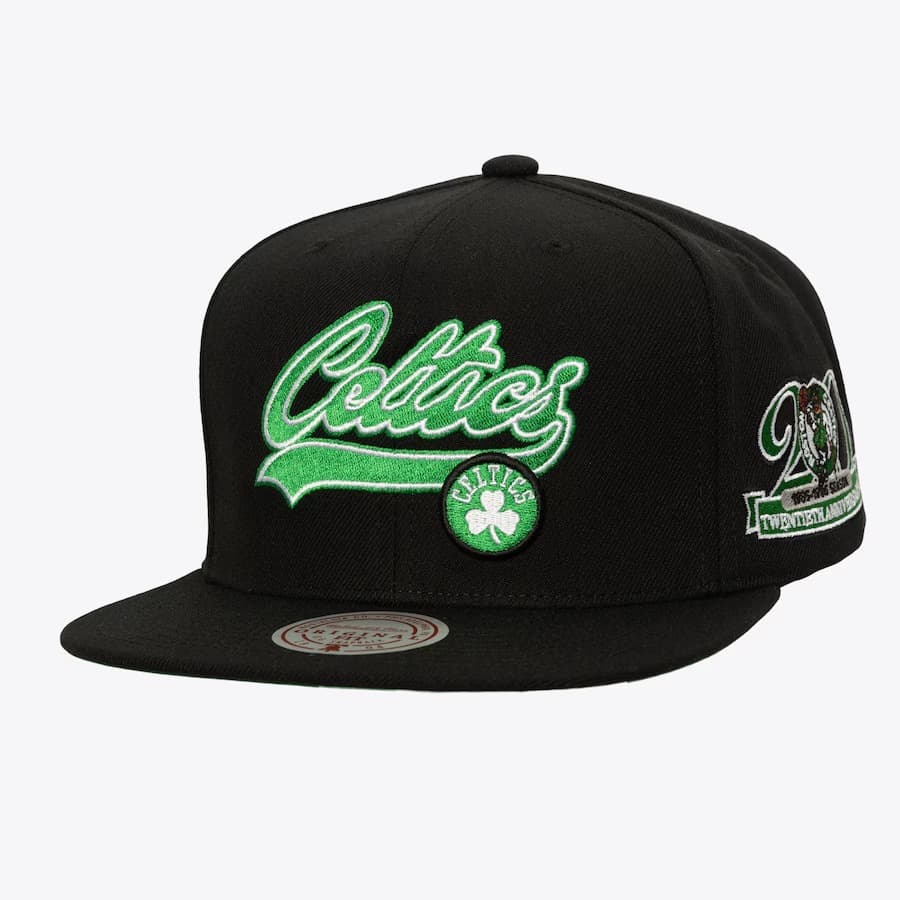 bejsbolka-mitchell-ness-black-boston-celtics-oversweep-snapback-hat