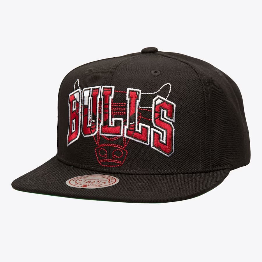 bejsbolka-mitchell-ness-black-chicago-bulls-double-up-snapback-hat