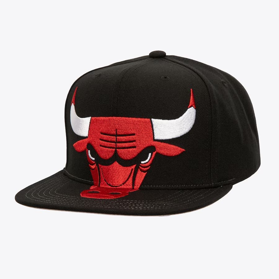 bejsbolka-mitchell-ness-black-chicago-bulls-xl-logo-snapback-hat