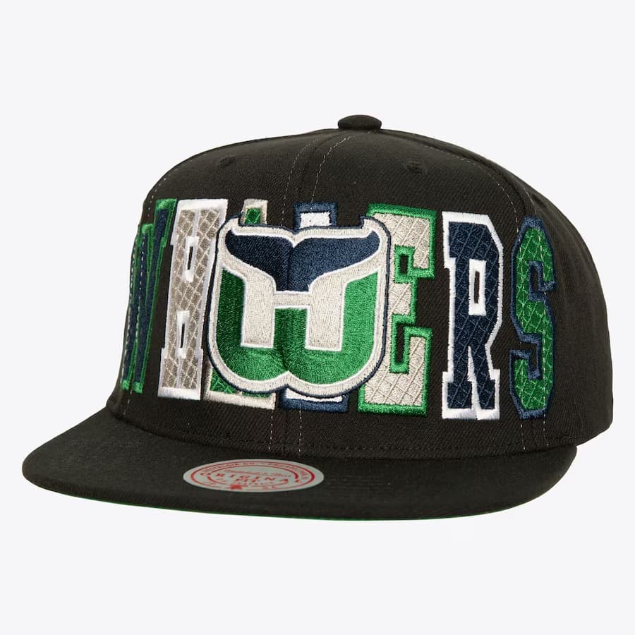 bejsbolka-mitchell-ness-black-hartford-whalers-varsity-bust-vintage-snapback-hat