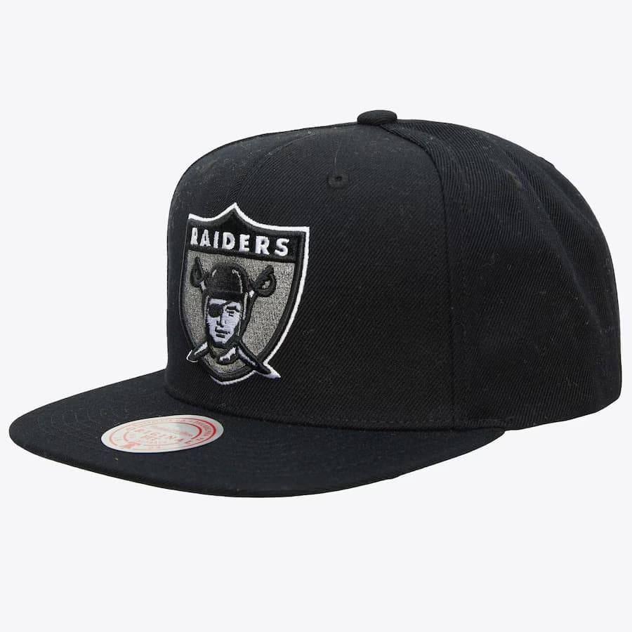 bejsbolka-mitchell-ness-black-oakland-raiders-snapback-hat